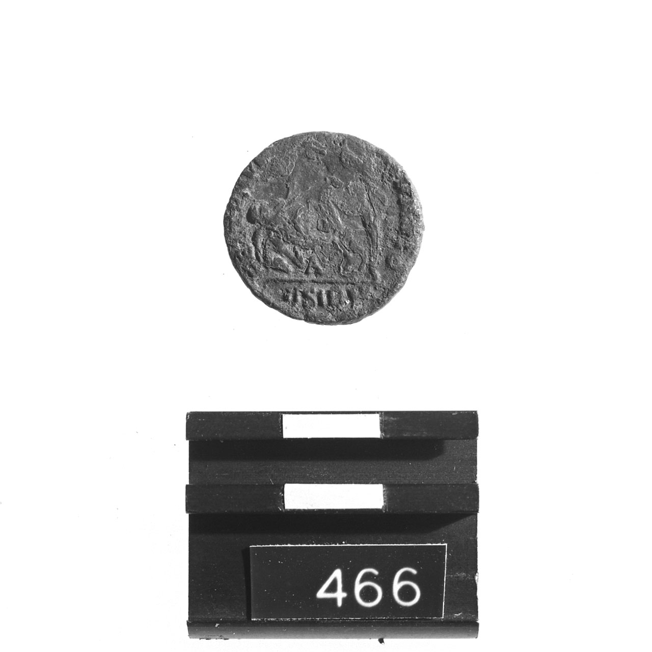 AE II, KENT RIC VIII, n.40 (Sec.IV d.C)