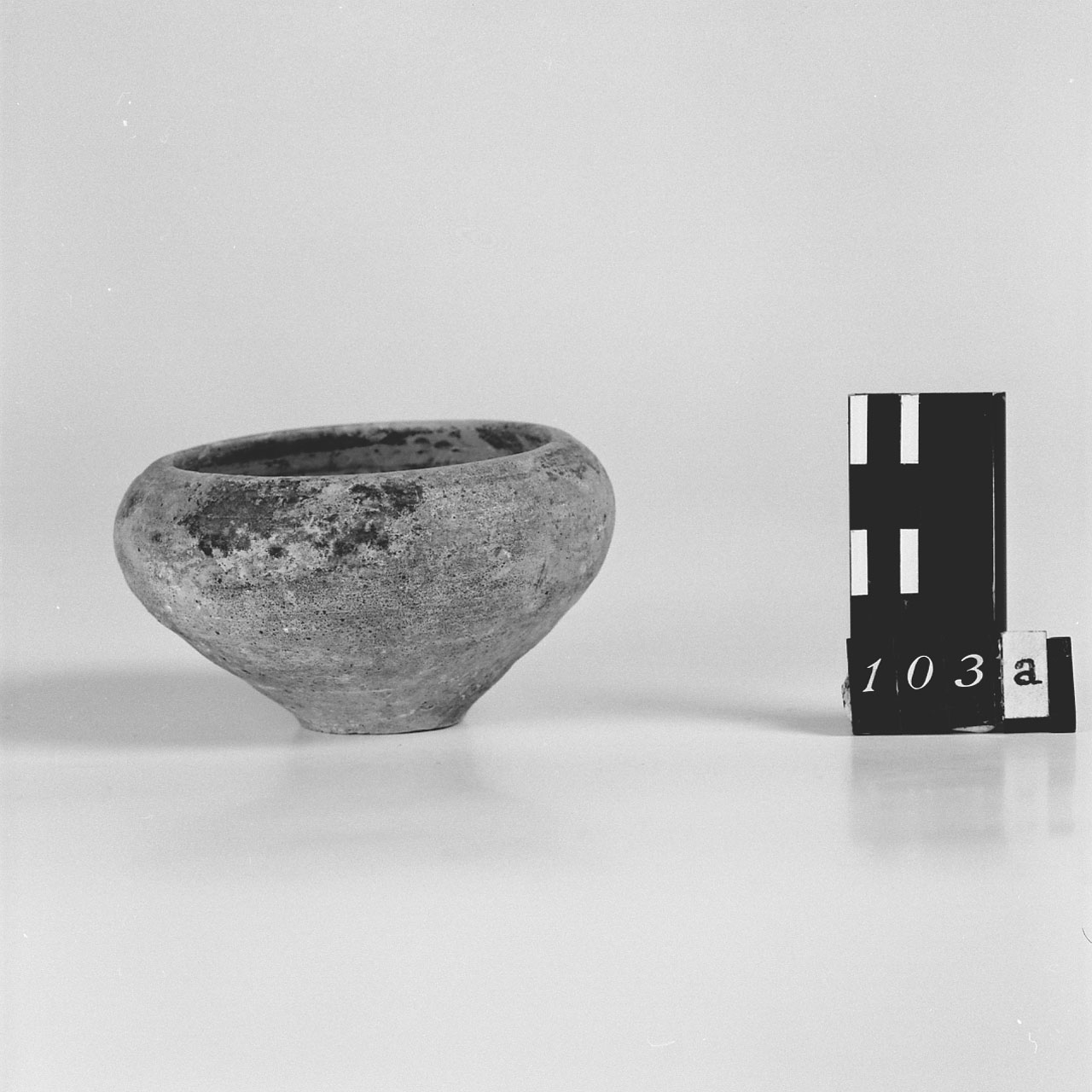 Coppetta ad orlo rientrante (Sec. II d.C)