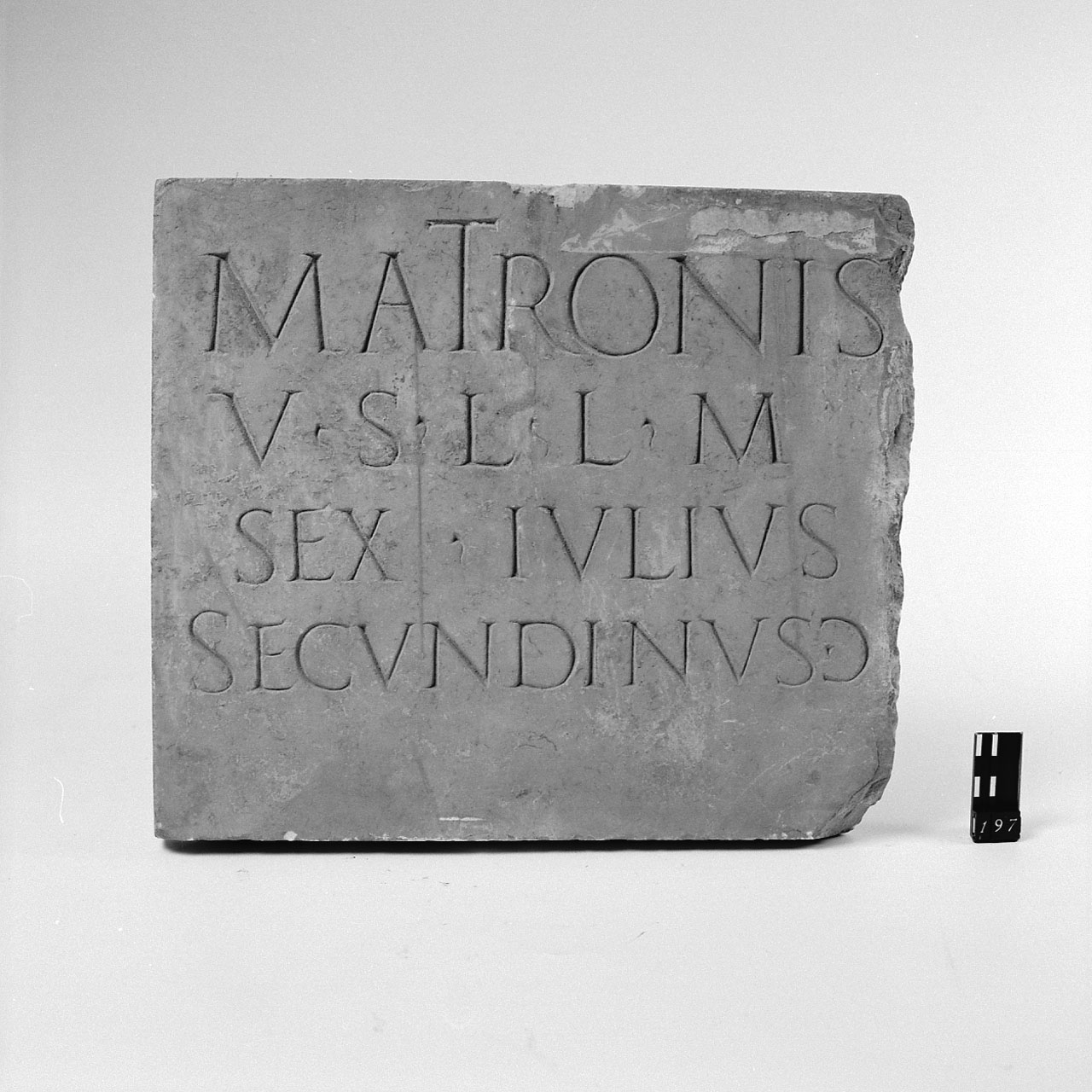 Stele votiva (Sec.II d.C)