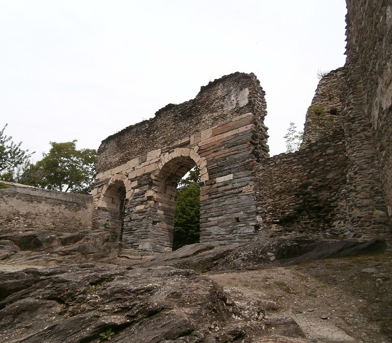 RESTI DELL'ACQUEDOTTO DETTO "TERME GRAZIANE" (acquedotto, infrastruttura idrica) - Susa (TO)  (seconda metà Eta' romana imperiale)