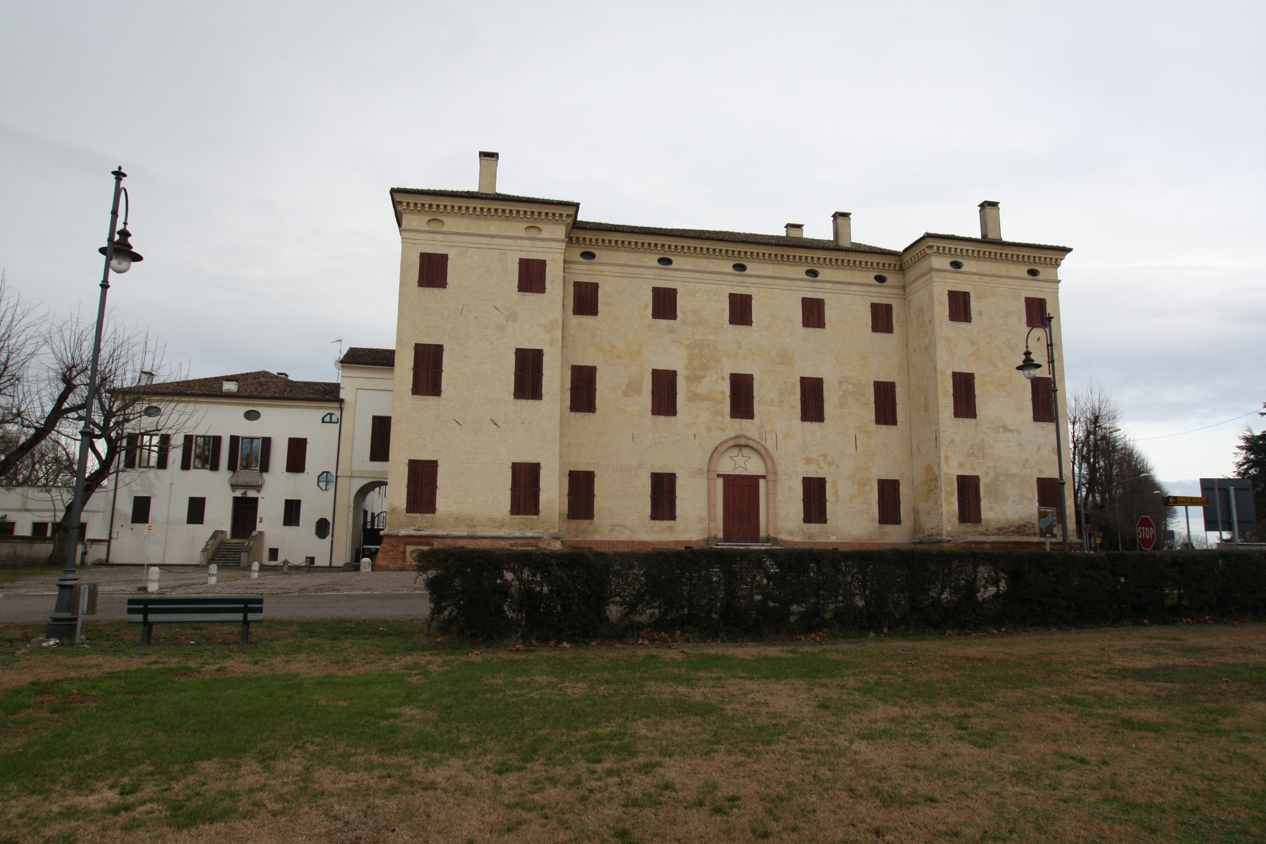 Villa Bellini Spalletti già Castello Pepoli detto Il Palazzon (villa, privata) - Trecenta (RO) 