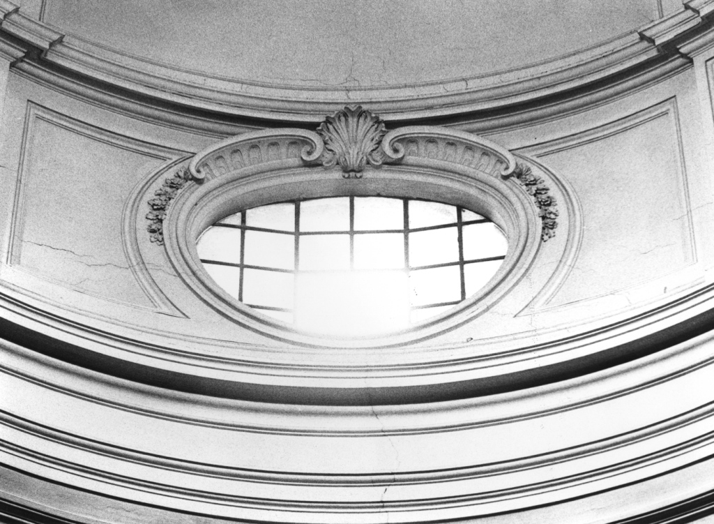 mostra di finestra di Theodoli Girolamo (sec. XVIII)