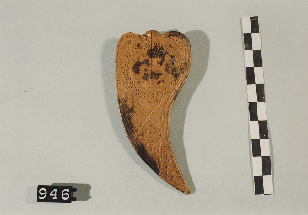 FATTORINO PIATTO, utensili per il lavoro a maglia - artigianato pastorale (secc. XIX fine/ XX inizio)