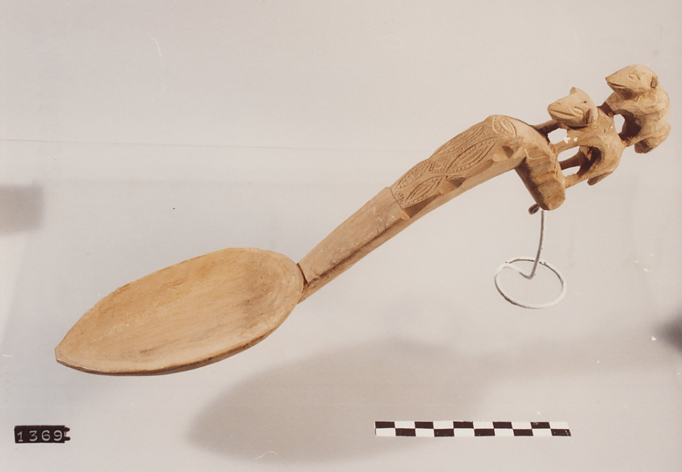 CUCCHIAIO PER RICOTTA, utensili per la pastorizia - artigianato pastorale (sec. XX seconda metà)