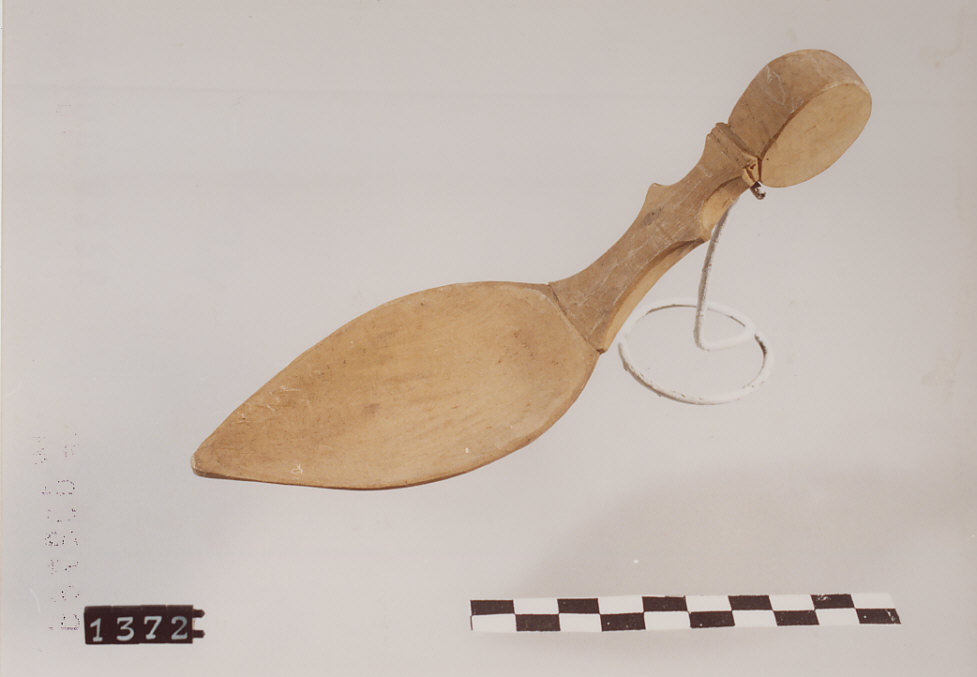 CUCCHIAIO PER RICOTTA, utensili per la pastorizia - artigianato pastorale (sec. XX seconda metà)