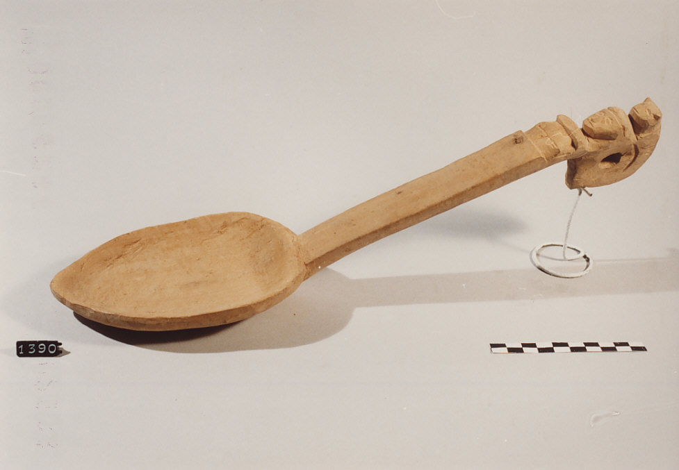 CUCCHIAIO PER RICOTTA, utensili per la pastorizia - artigianato pastorale (sec. XX seconda metà)