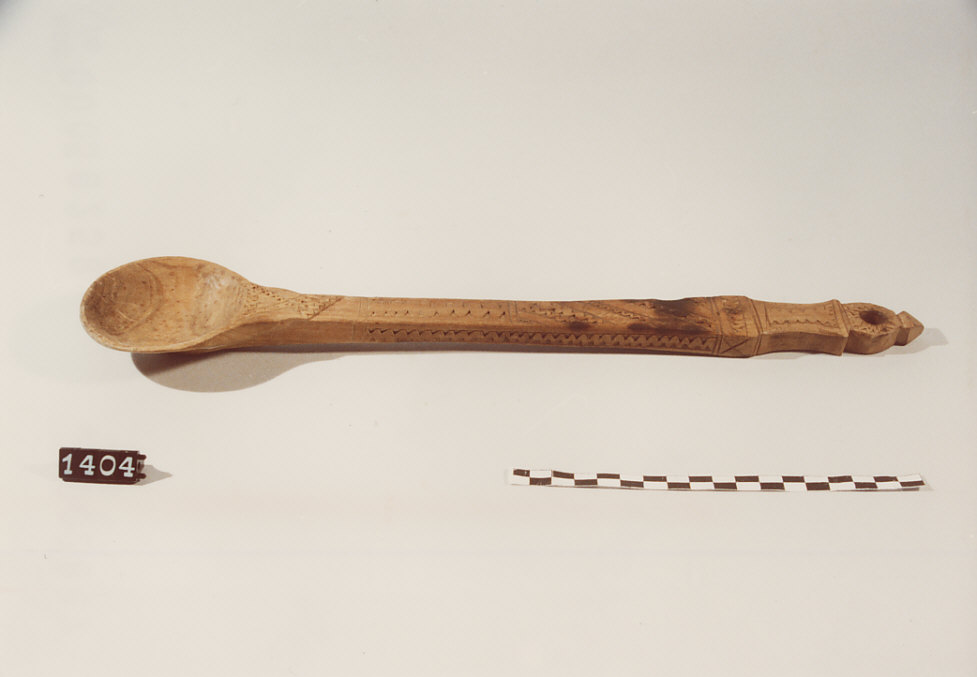 CUCCHIAIO, utensili da cucina - artigianato pastorale (sec. XX seconda metà)