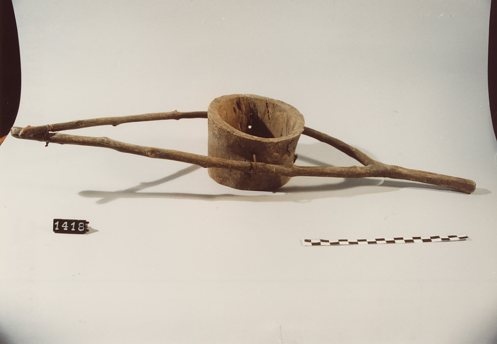 COLATOIO, utensili per la pastorizia - artigianato pastorale (sec. XX prima metà)