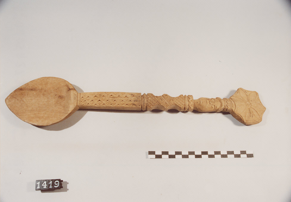 CUCCHIAIO, utensili da cucina - artigianato pastorale (sec. XX seconda metà)