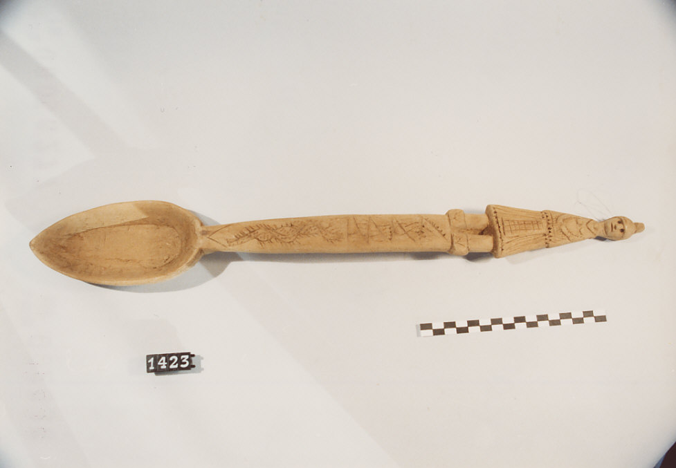 CUCCHIAIO, utensili da cucina - artigianato pastorale (sec. XX seconda metà)