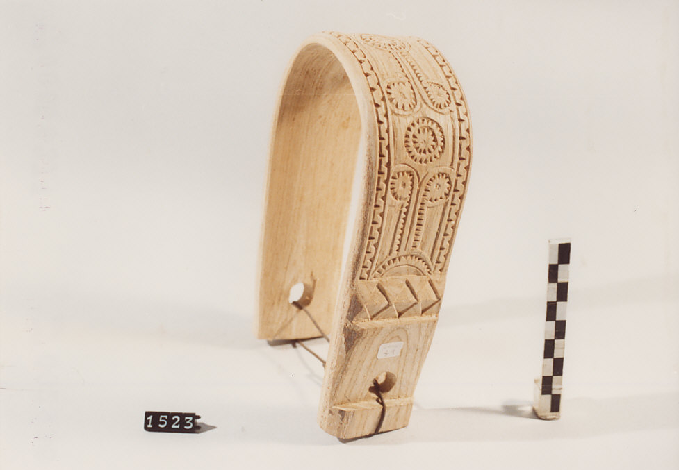 COLLARE PER OVINI E CAPRINI, utensili per la pastorizia - artigianato pastorale (sec. XX prima metà)