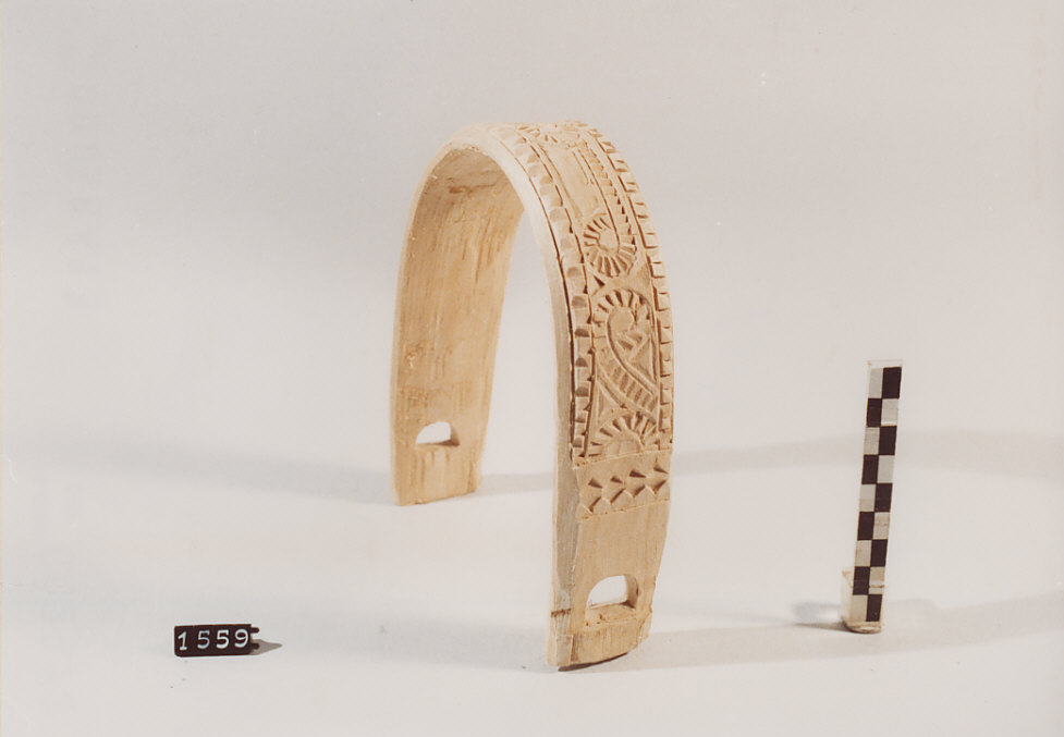 COLLARE PER OVINI E CAPRINI, utensili per la pastorizia - artigianato pastorale (1976)