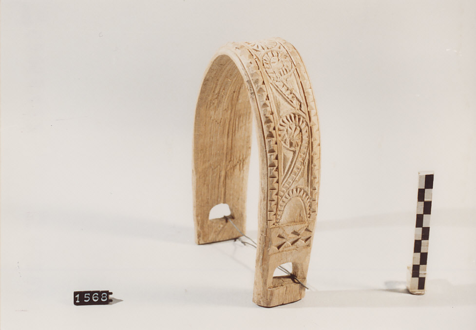 COLLARE PER OVINI E CAPRINI, utensili per la pastorizia - artigianato pastorale (sec. XX terzo quarto)