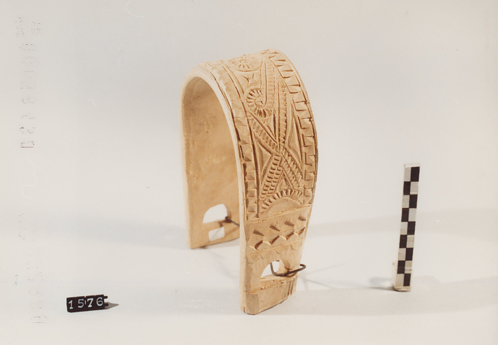 COLLARE PER OVINI E CAPRINI, utensili per la pastorizia - artigianato pastorale (sec. XX prima metà)