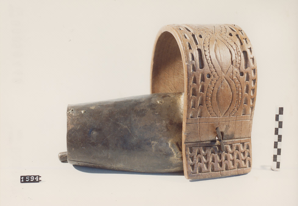 COLLARE PER OVINI E CAPRINI, utensili per la pastorizia - artigianato pastorale (sec. XX prima metà)