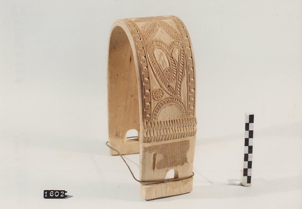 COLLARE PER OVINI E CAPRINI, utensili per la pastorizia - artigianato pastorale (sec. XX terzo quarto)