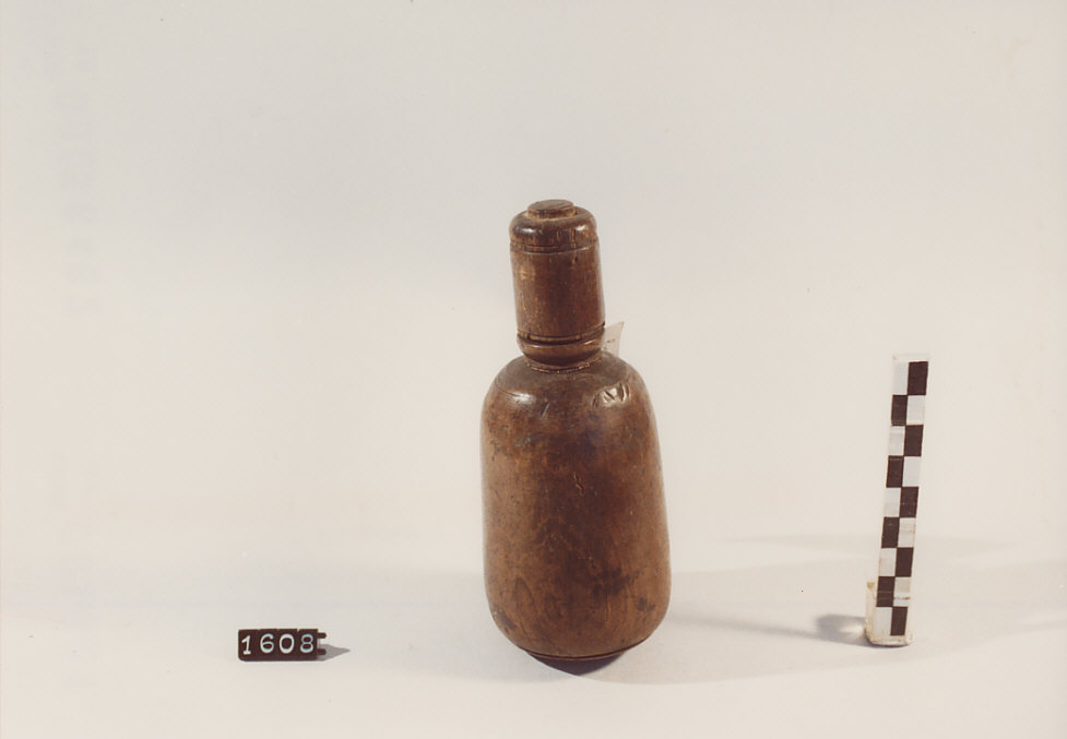 FIASCA PER POLVERE DA SPARO, utensili per la caccia - artigianato pastorale (sec. XX prima metà)