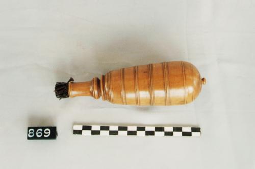 fiasca per polvere da sparo, recipienti, utensili da lavoro - bottega calabrese (sec. XIX fine - sec. XX inizio, da 1890 a 1910)