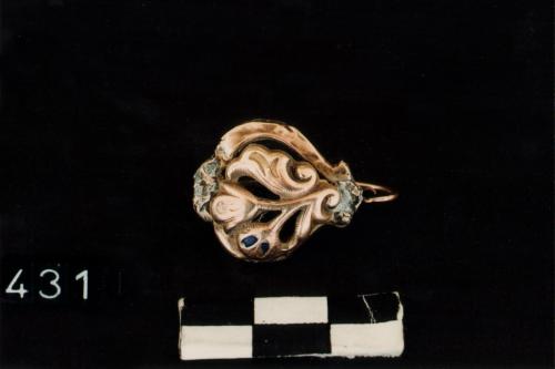 orecchino, orecchini, gioielli - bottega calabrese (sec. XIX fine - sec. XX inizio, da 1890 a 1910)