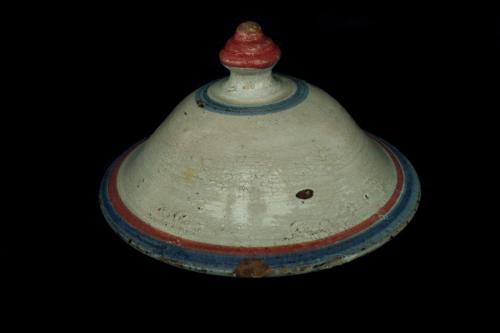 coperchio di zuppiera, coperchi, vasellame da cucina - bottega calabrese (sec. XX prima metà, da 1900 a 1949)