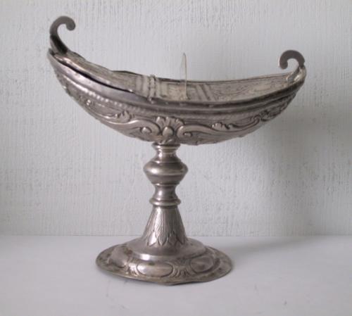 navicella portaincenso, opera isolata - bottega messinese (sec. XVIII)