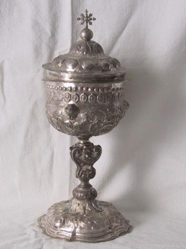 pisside, opera isolata - bottega messinese (fine/ inizio secc. XVII/ XVIII)