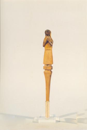 figura femminile (conocchia, conocchie, strumenti da lavoro) - artigianato pastorale (sec. XX seconda metà, da 1950 a 1999)