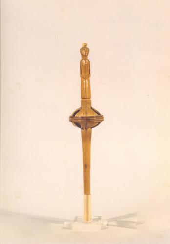 figure femminili (conocchia, conocchie, strumenti da lavoro) - artigianato pastorale (sec. XX seconda metà, da 1950 a 1999)