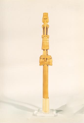 figure femminili (conocchia, conocchie, strumenti da lavoro) - artigianato pastorale (sec. XX seconda metà, da 1950 a 1999)