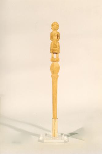 figure femminili (conocchia, conocchie, strumenti da lavoro) - artigianato pastorale (sec. XX seconda metà, da 1950 a 1999)