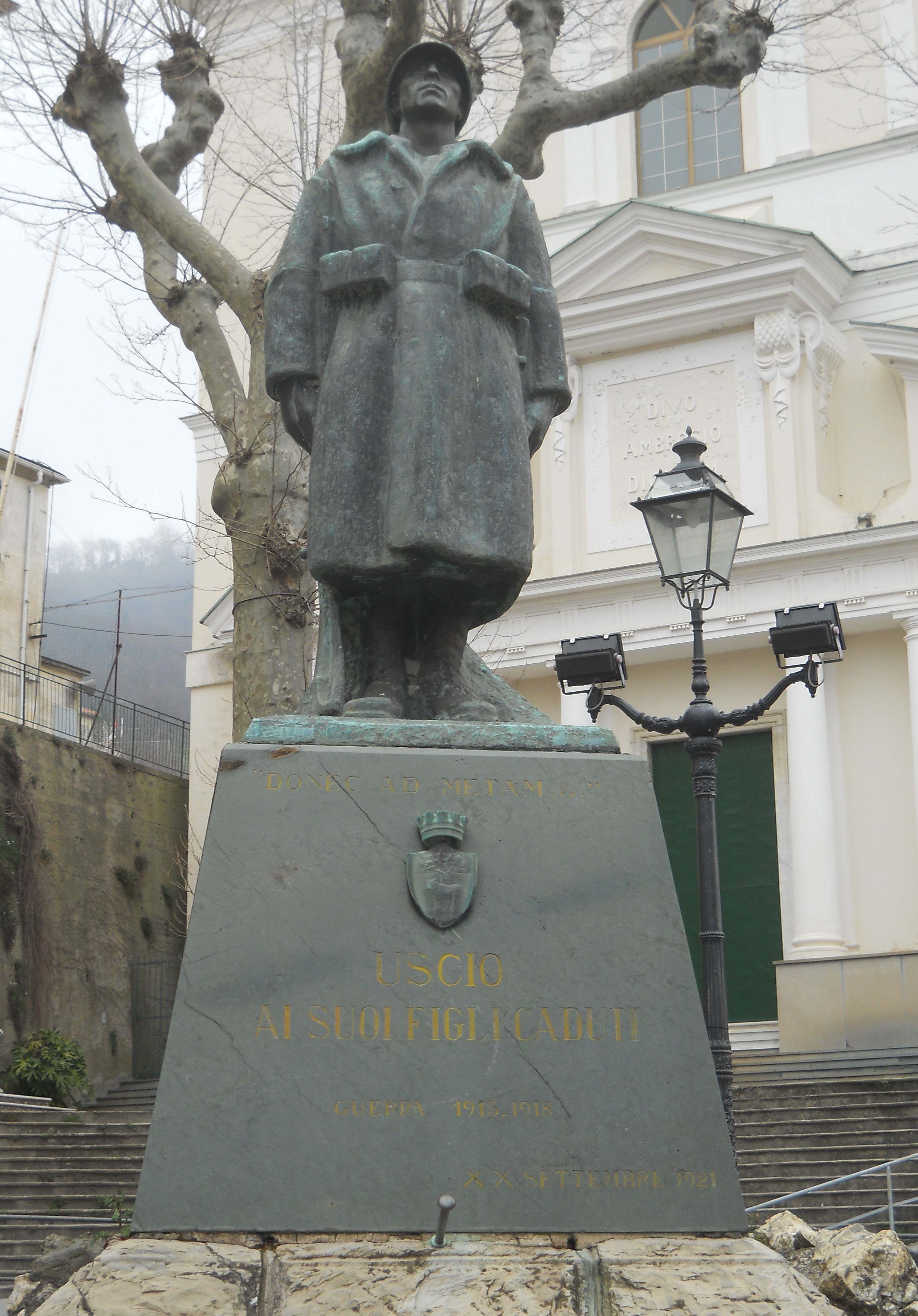 figura di soldato (monumento ai caduti) di Baglioni Umberto (primo quarto XX)