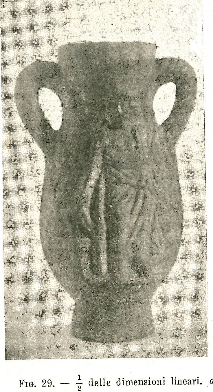 Necropoli di Albintimilium, recinto G, tomba 61 (tomba a incinerazione in pozzetto con urna, area ad uso funerario) - Ventimiglia (IM)  (fine/ inizio Età romana imperiale)