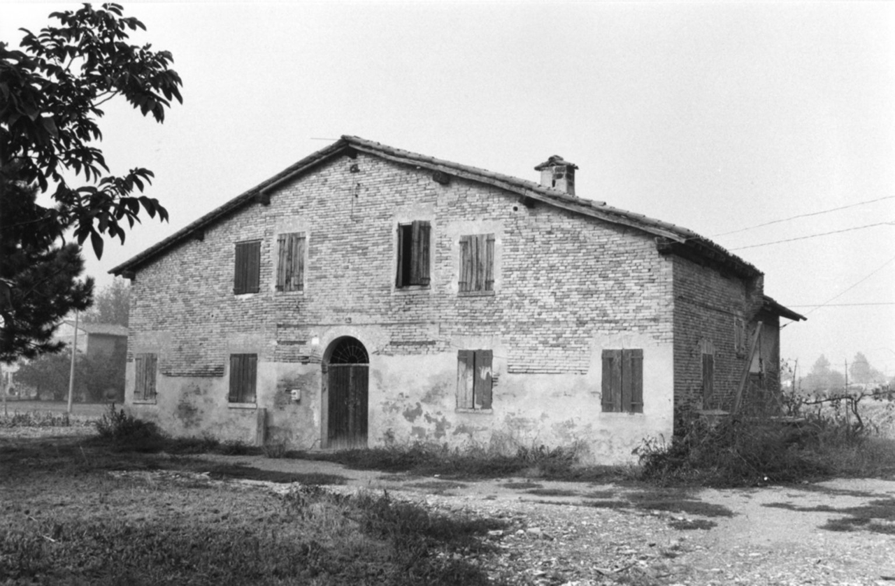 C. Via Guazzaloca III (casa, rurale) - Cento (FE) 