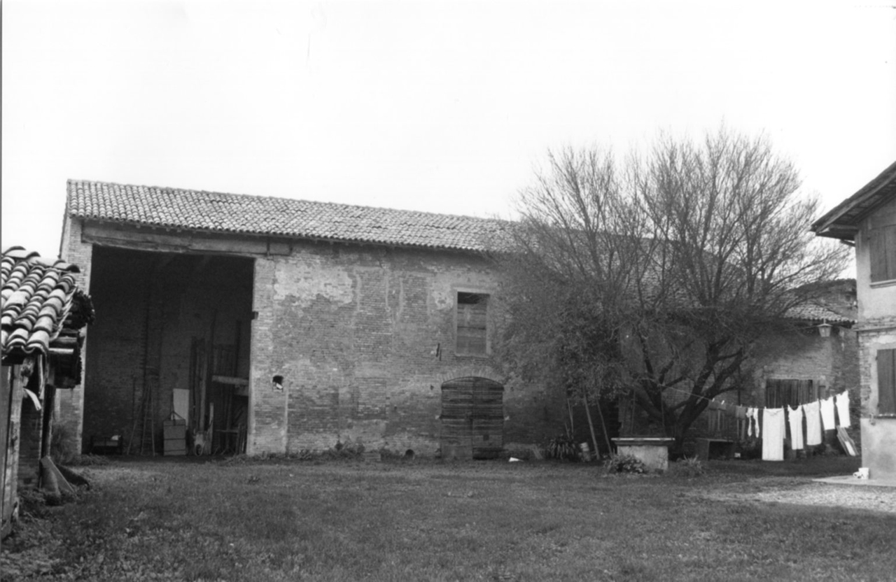 C. Via Correggio I (casella) - Cento (FE) 
