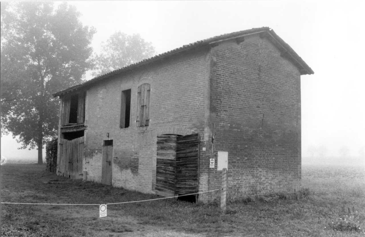 C. Via Dogana II (casella) - Cento (FE) 