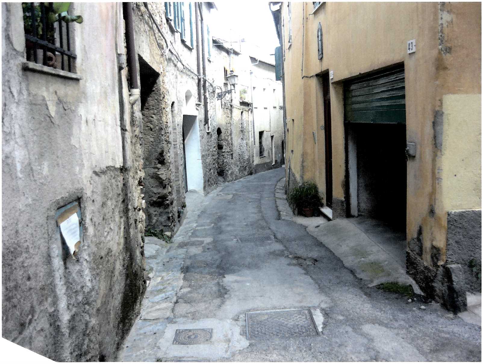 Piazze e strade pubbliche in frazione Lusignano (area pubblica) - Albenga (SV) 