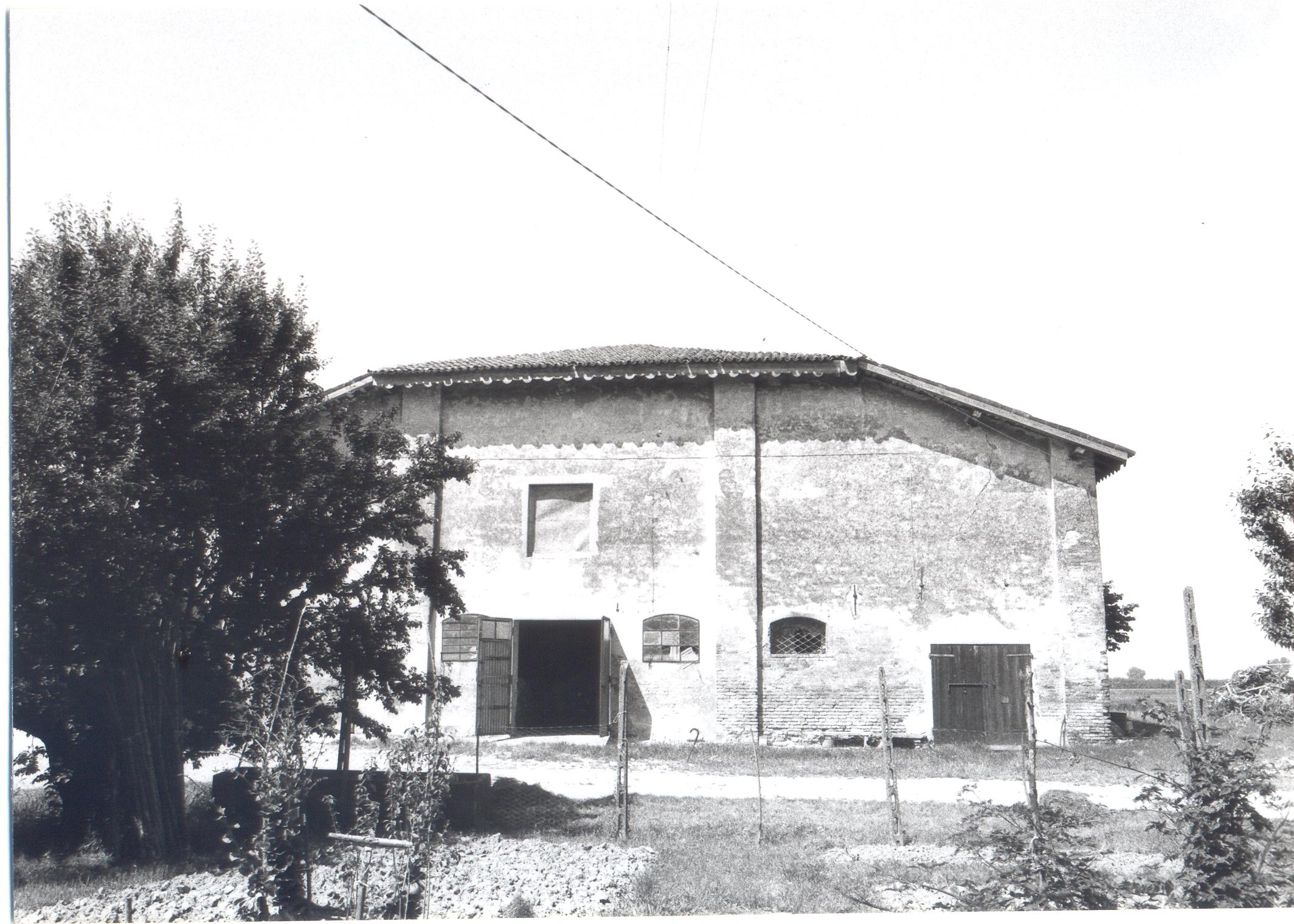 Il Palazzo (stalla) - Bondeno (FE) 