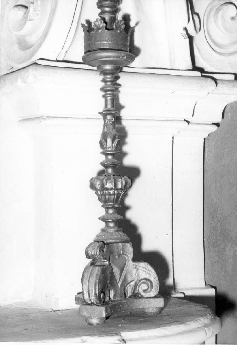 candeliere d'altare, serie - manifattura modenese (fine sec. XVII)