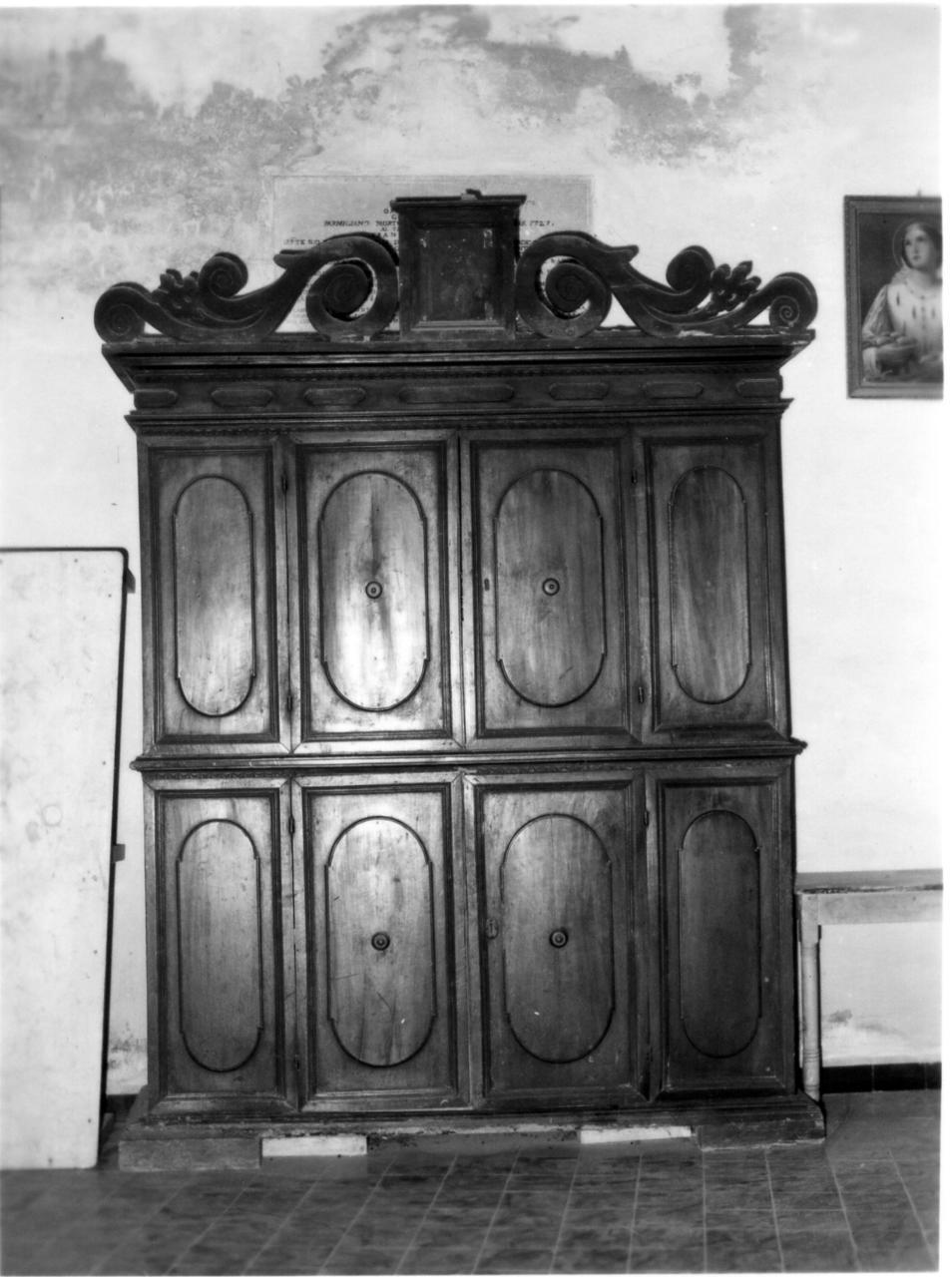 armadio - bottega emiliana (inizio sec. XVIII)