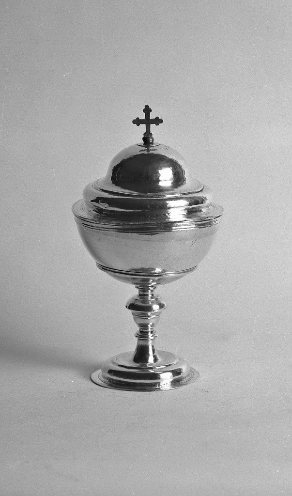 pisside - manifattura emiliana (sec. XVIII)