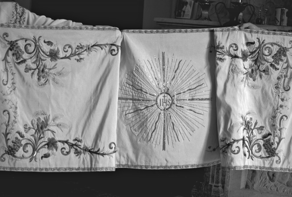 velo omerale - manifattura emiliana (fine/ inizio secc. XIX/ XX)