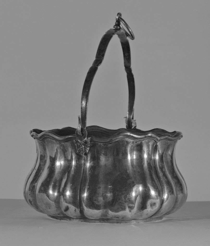 secchiello per l'acqua benedetta - manifattura veneta (sec. XVIII)