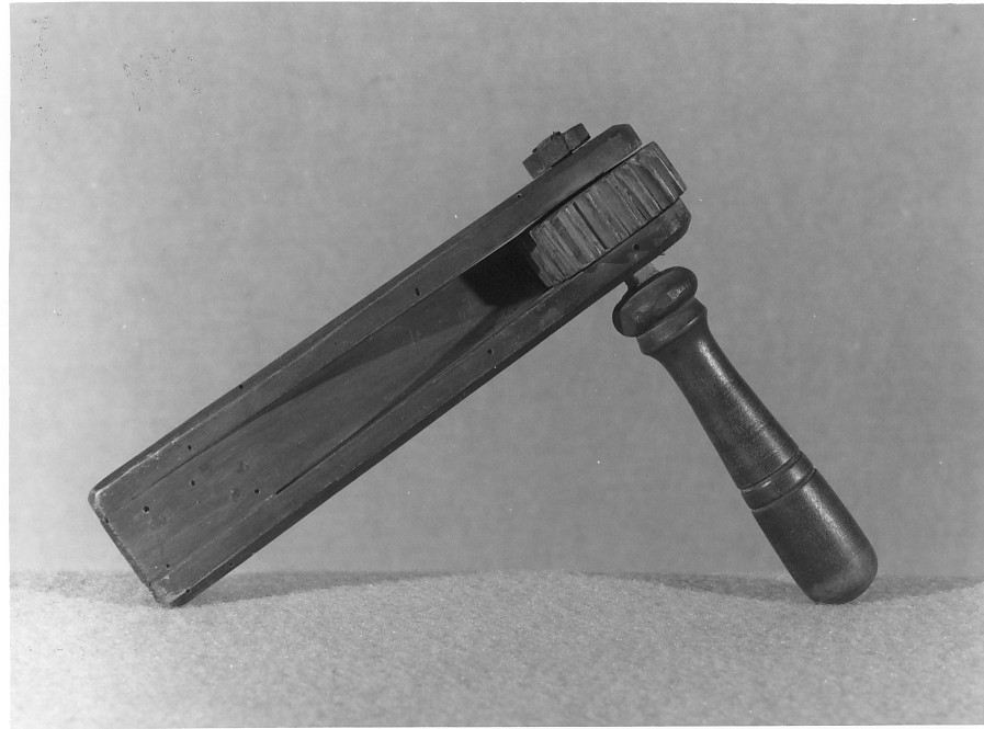 raganella - bottega veneta (sec. XIX)