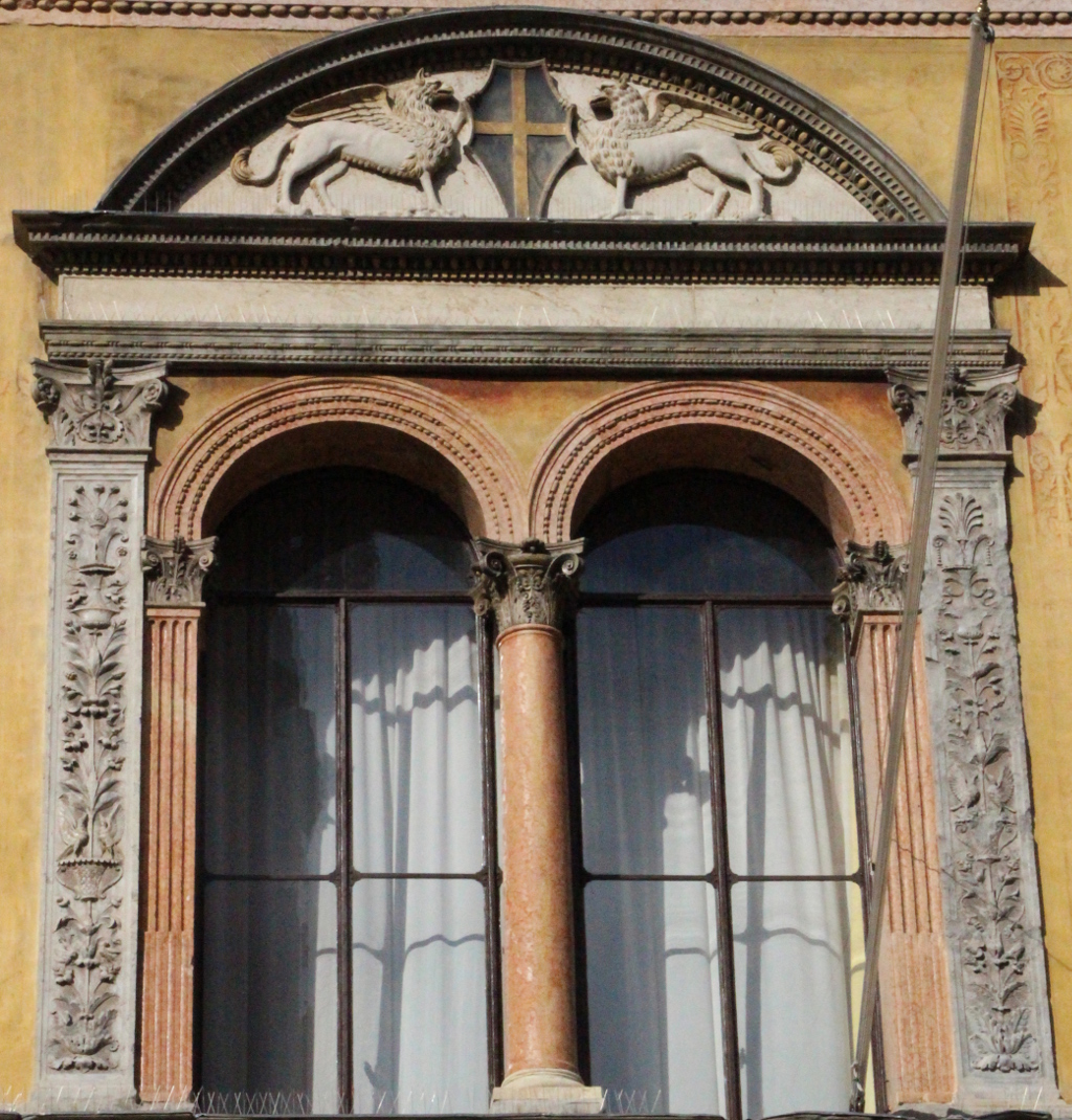 mostra di finestra di Domenico da Lugo, Panteo Mazzola Matteo (sec. XV)