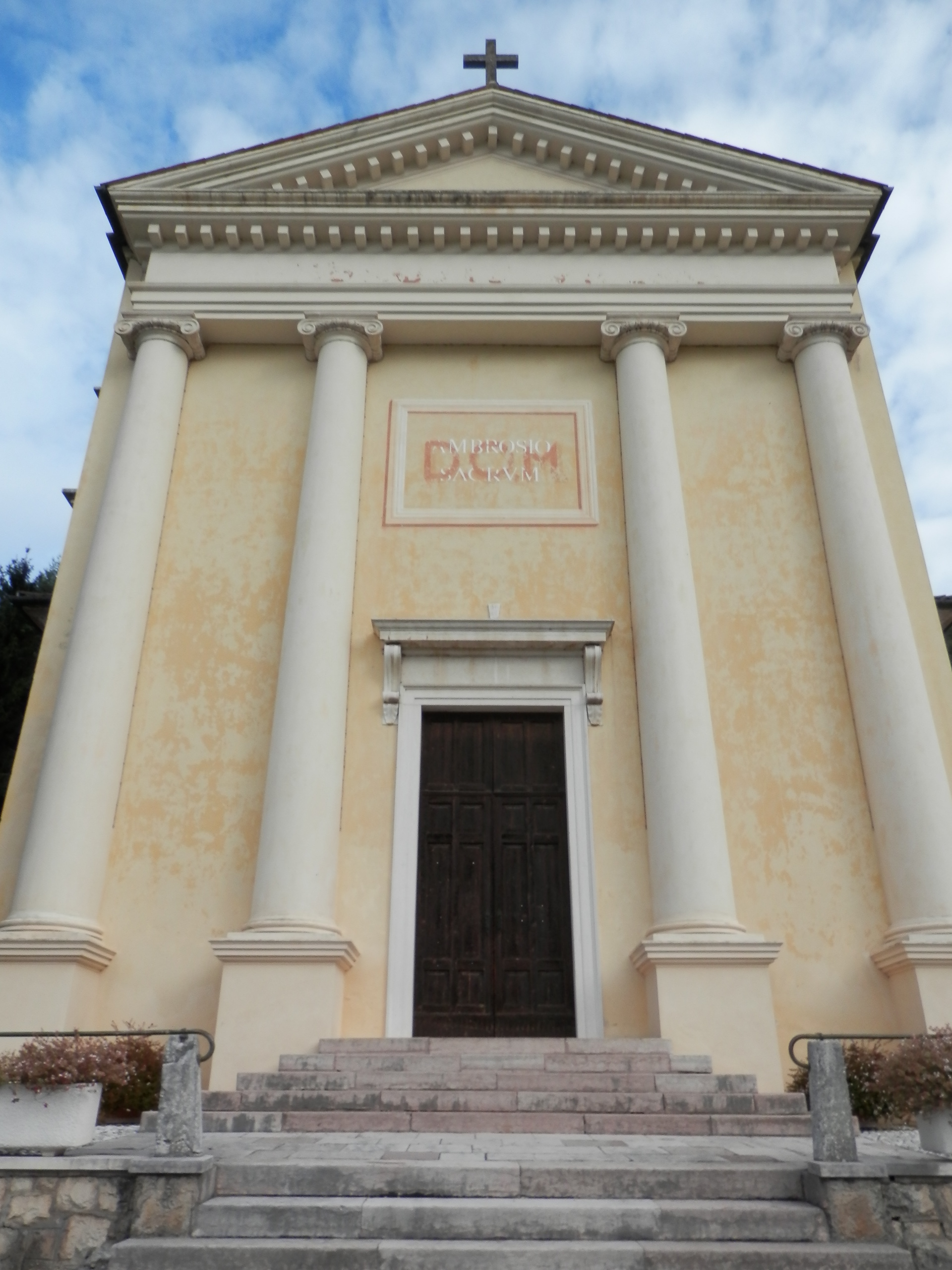 Chiesa di Sant'Ambrogio in Valrovina (chiesa, parrocchiale) - Bassano del Grappa (VI) 