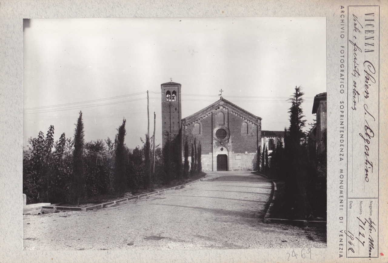 Vicenza - Chiesa di Sant'Agostino. Facciata (positivo) di Soprintendenza ai Monumenti (attr) (XX)