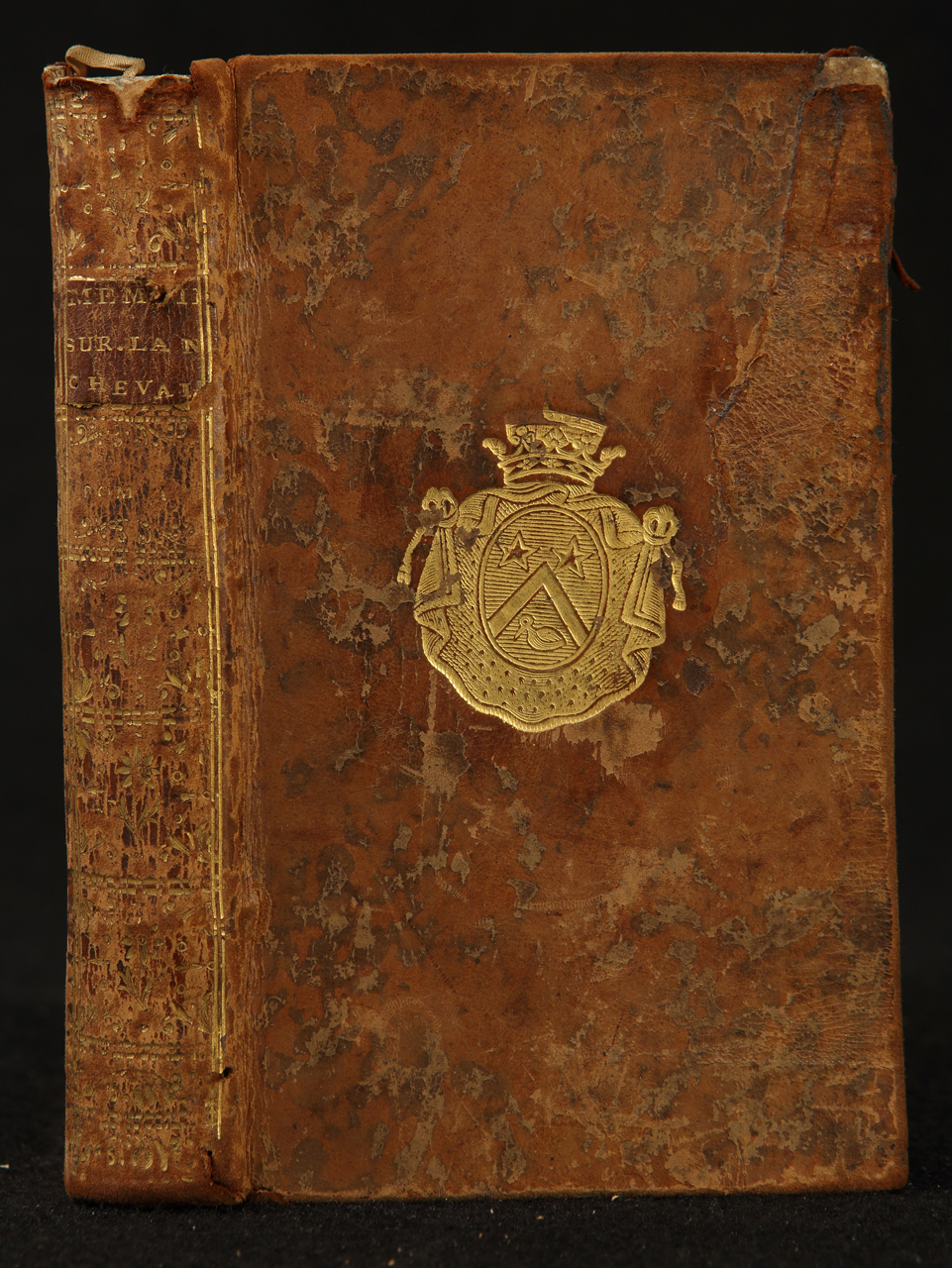 legatura piena - alle armi, opera isolata - ambito francese (seconda metà XVIII)