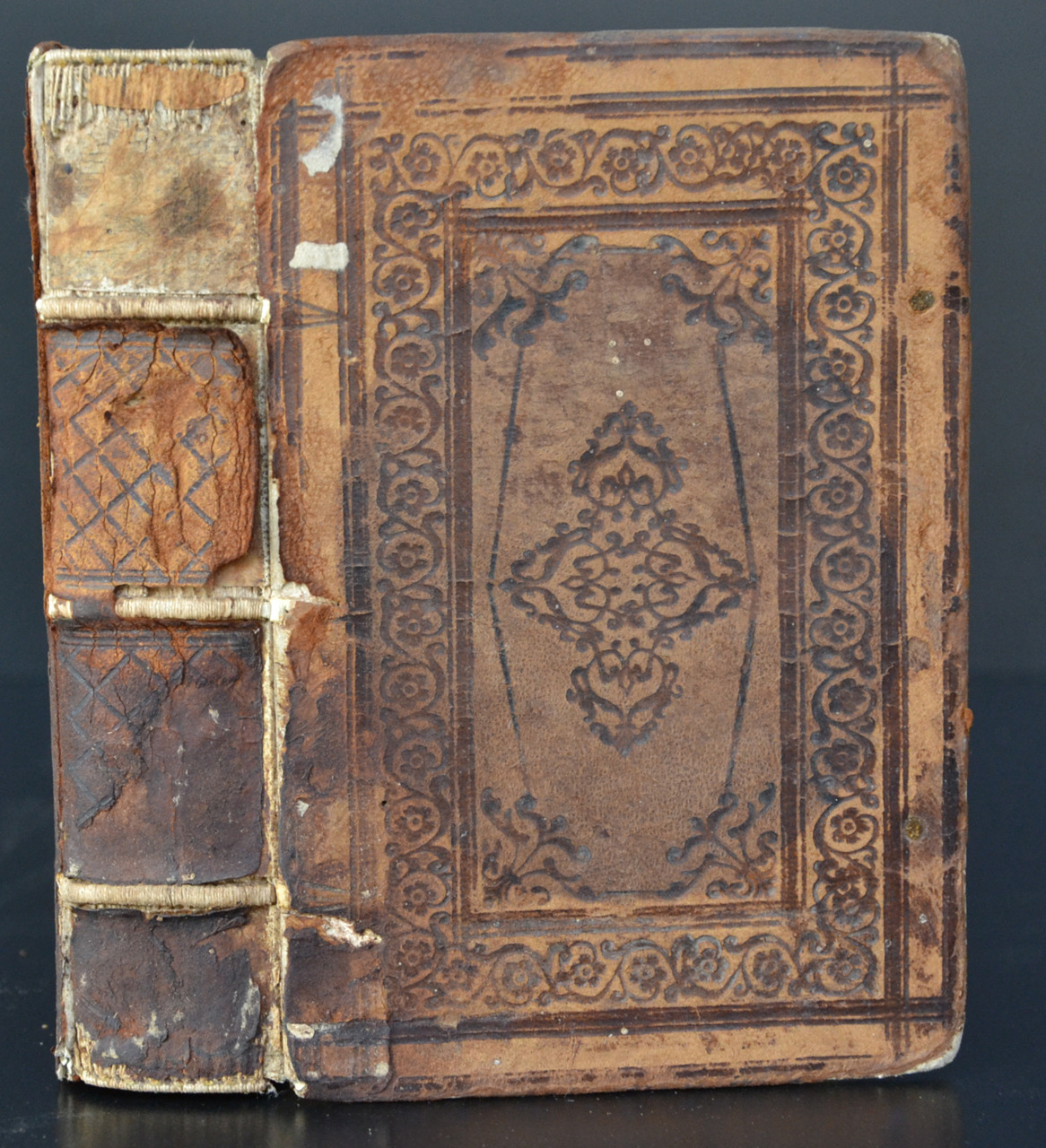 legatura piena, opera isolata - ambito francese (seconda metà XVI)