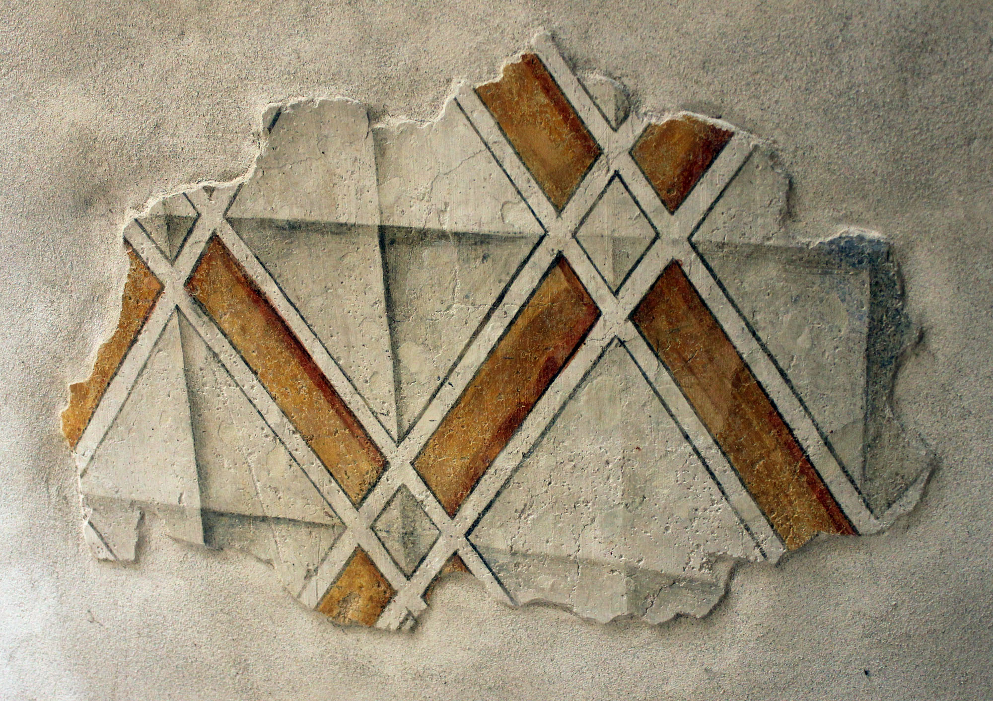 decorazioni ornamentali con specchiature geometriche (fascia ornamentale, frammento) di Leonbruno Lorenzo (bottega) (sec. XVI)