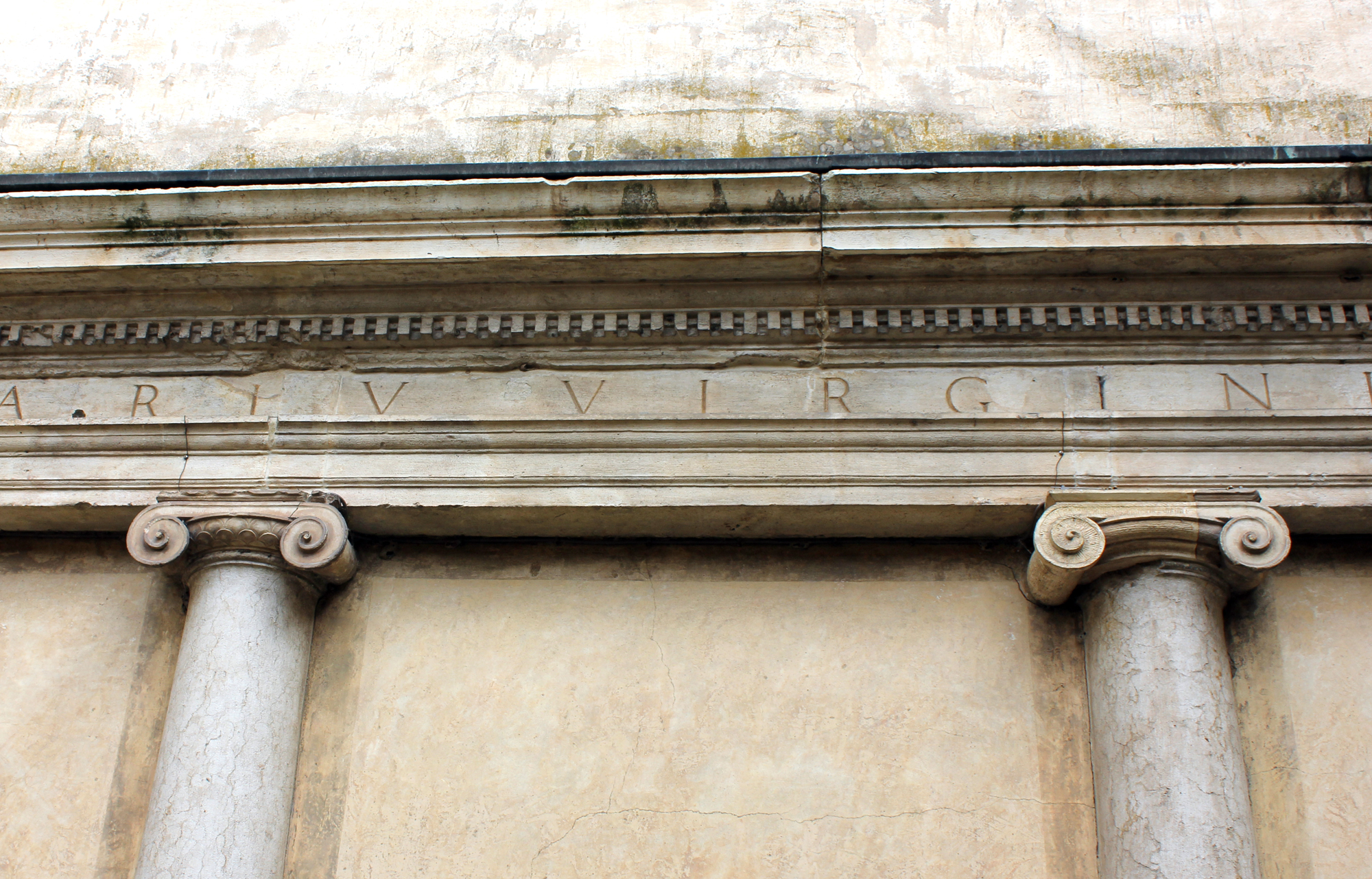 trabeazione, elemento d'insieme di Covo Giovan Battista (sec. XVI)